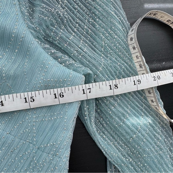 NWT Adrianna Papell Elegant Mint Green Evening Dress Crinkle Metallic Gown sz 6 - Picture 11 of 16